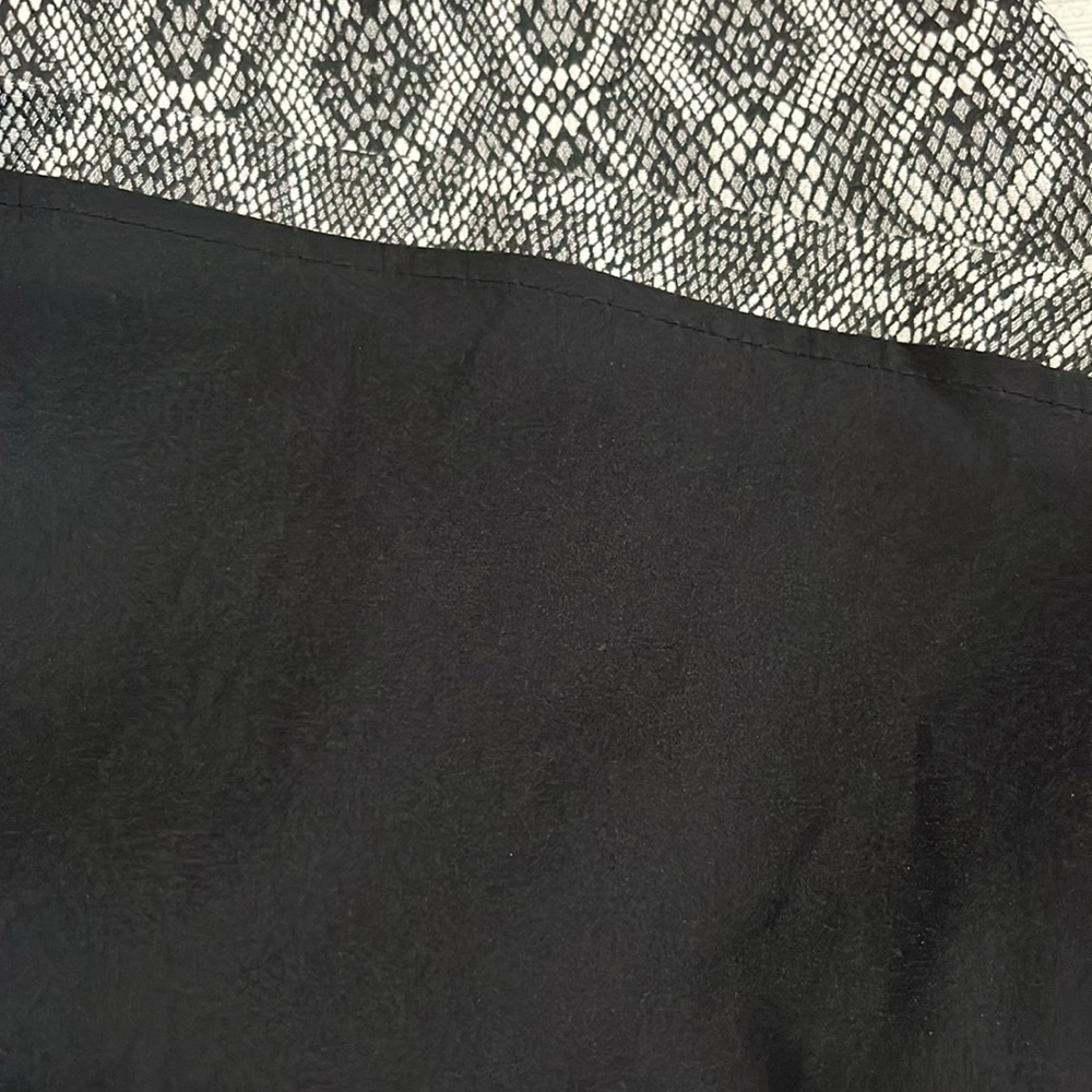 Belle Badgley Mischka Dress Size 2 - Picture 9 of 13